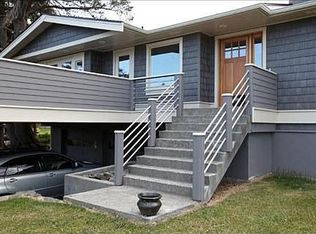 611 Bayside Rd, Bellingham, WA 98225