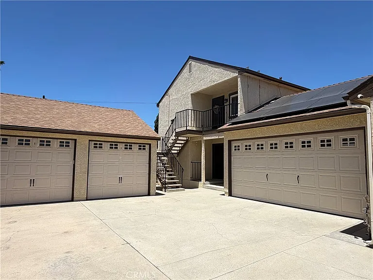 8521 Saint Belmont #B — Photo 16