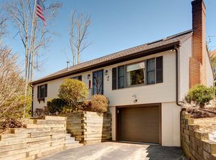 50 Firglade St, Worcester, MA 01602