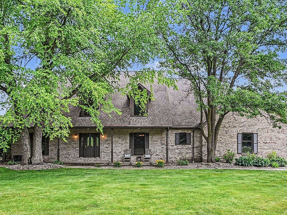 1st image of 55020 Colonial Ridge Dr