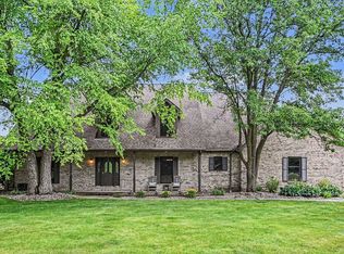 55020 Colonial Ridge Dr, Bristol, IN 46507
