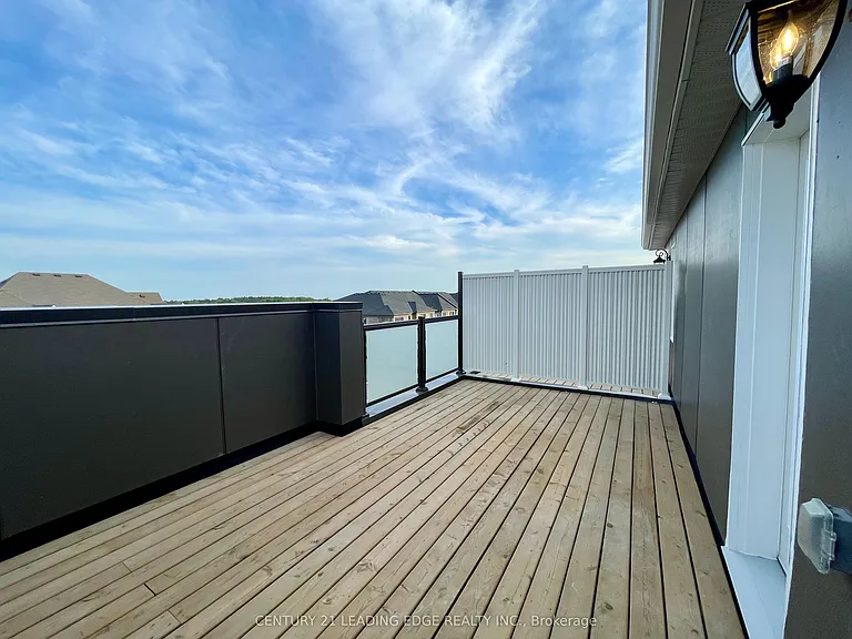 82 Avani Ave — Photo 25