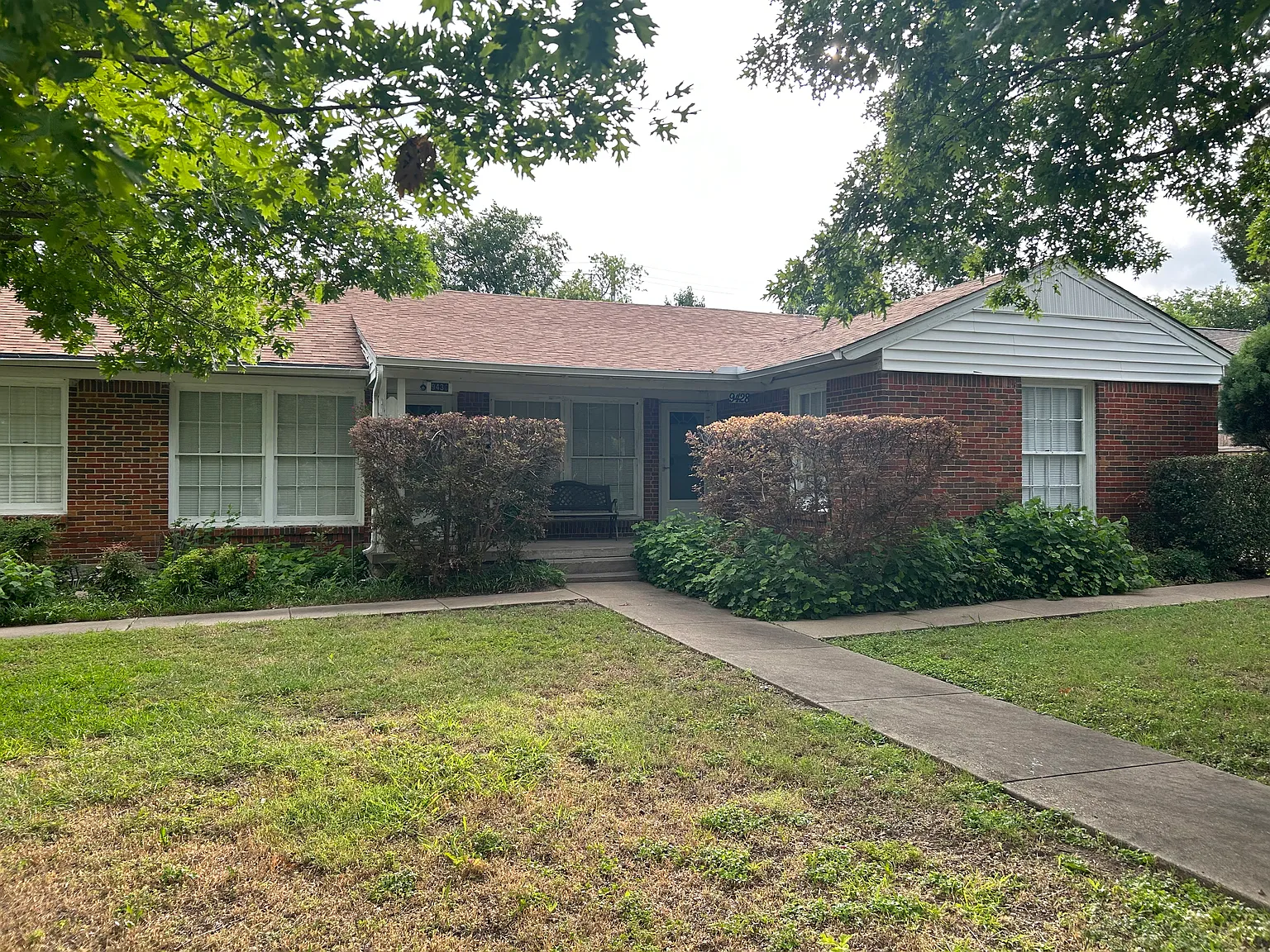 2 bed, 1121 sqft, $1,795 — Photo 1