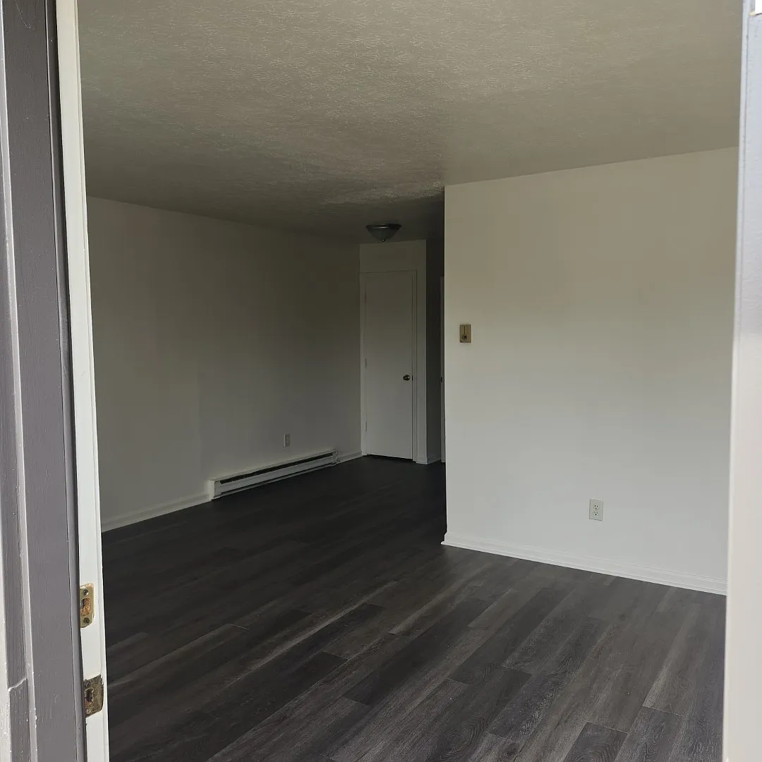 1 bed, 700 sqft, $825 — Photo 2