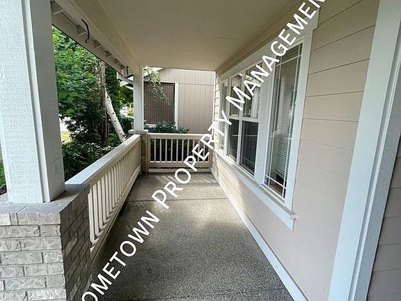 2nd image of 4624 Kapalea Way SE