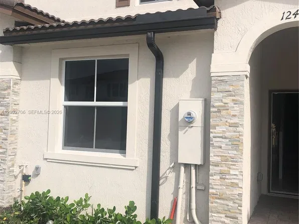 12437 NW 23rd Ct, Miami, FL 33167