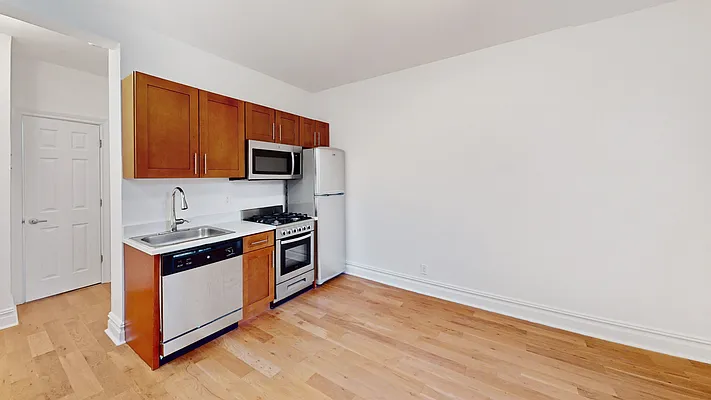 Rented by Keller Williams NYC | media 10