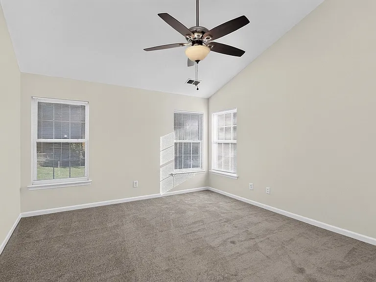 3003 Moonstone Ln — Photo 13