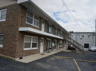 825 E Broadway St APT B2, Bradley, IL 60915