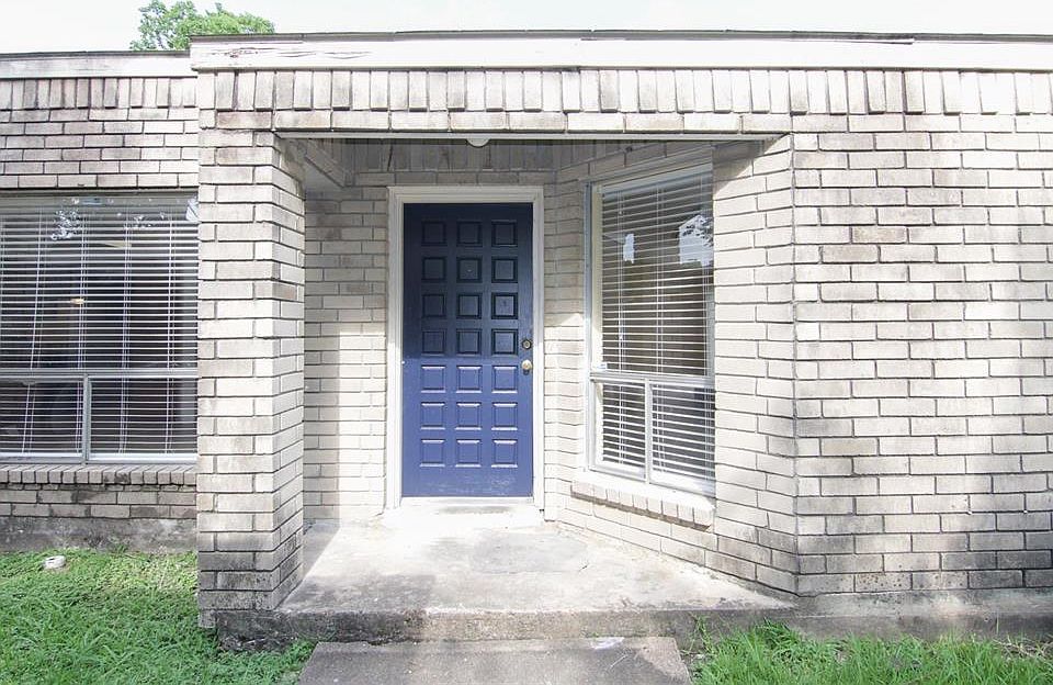 1st image of 11718 Bowlan Ln