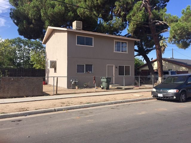 1st image of 3360 E Harvey Ave