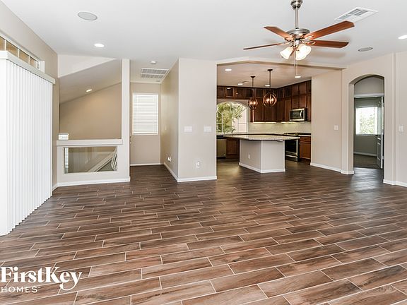 4th image of 9848 Belle Marie Ct