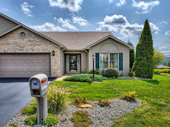 501 Kristi Dr, Greensburg, PA 15601