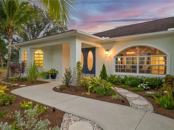226 SW 30th Ter, Cape Coral, FL 33914