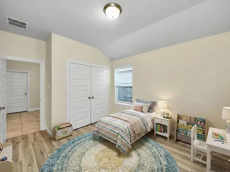 24654 Greenwood Bay Dr — Photo 22