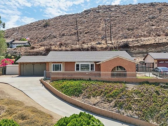 2nd image of 5435 Pinto St