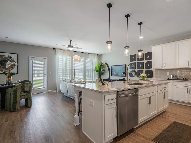 Tessa Jodeco Townhomes — Photo 33
