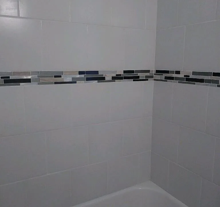B 3792 Clements bathroom