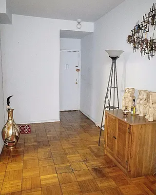 Sold by Level Group | media 15