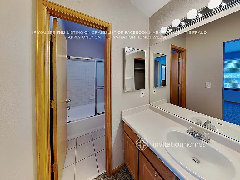 8736 Greengrass Way — Photo 15
