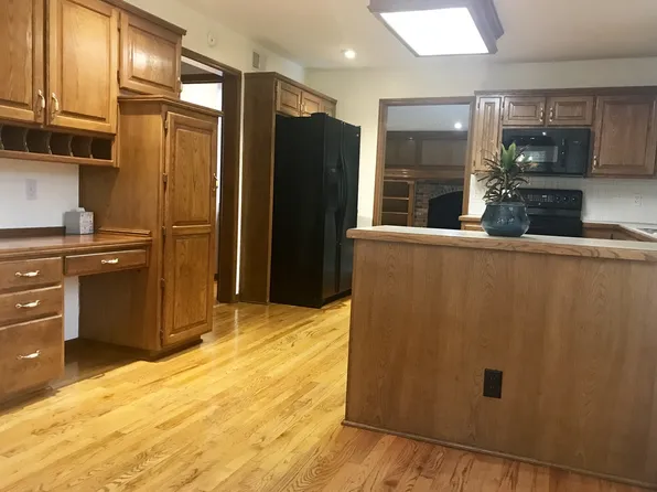 15031 W 144th Ter, Olathe, KS 66062