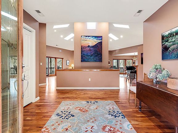 4th image of 23 Fishhawk Pass Ln