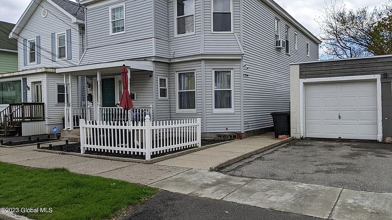 2nd image of 453 3rd Street