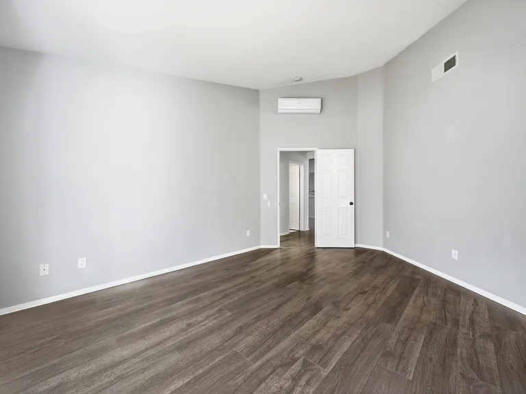 12874 Carriage Heights Way — Photo 20