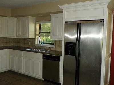 stainless steel kitchen app.