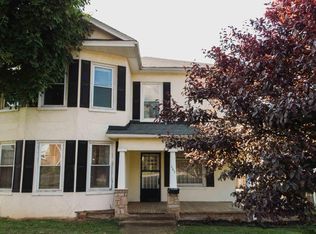 145 N Main St, Monticello, KY 42633