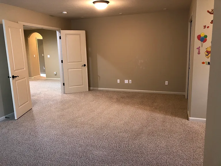 1074 Meek Way — Photo 23