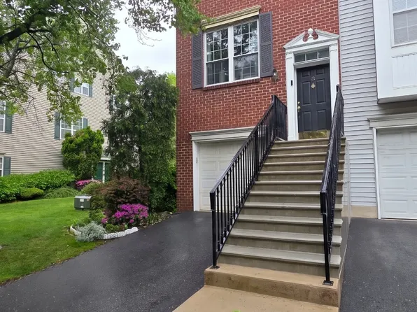 25 Birch St, Jersey City, NJ 07305