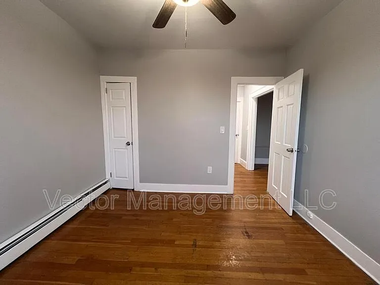 1166 Dixwell Ave #6 — Photo 6