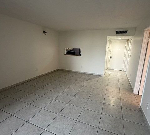 5th image of 8635 NW 8th St APT 204