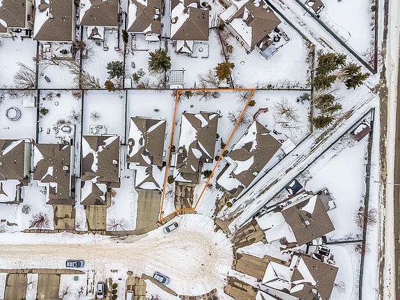 3rd image of 1042 Rutherford Pl SW