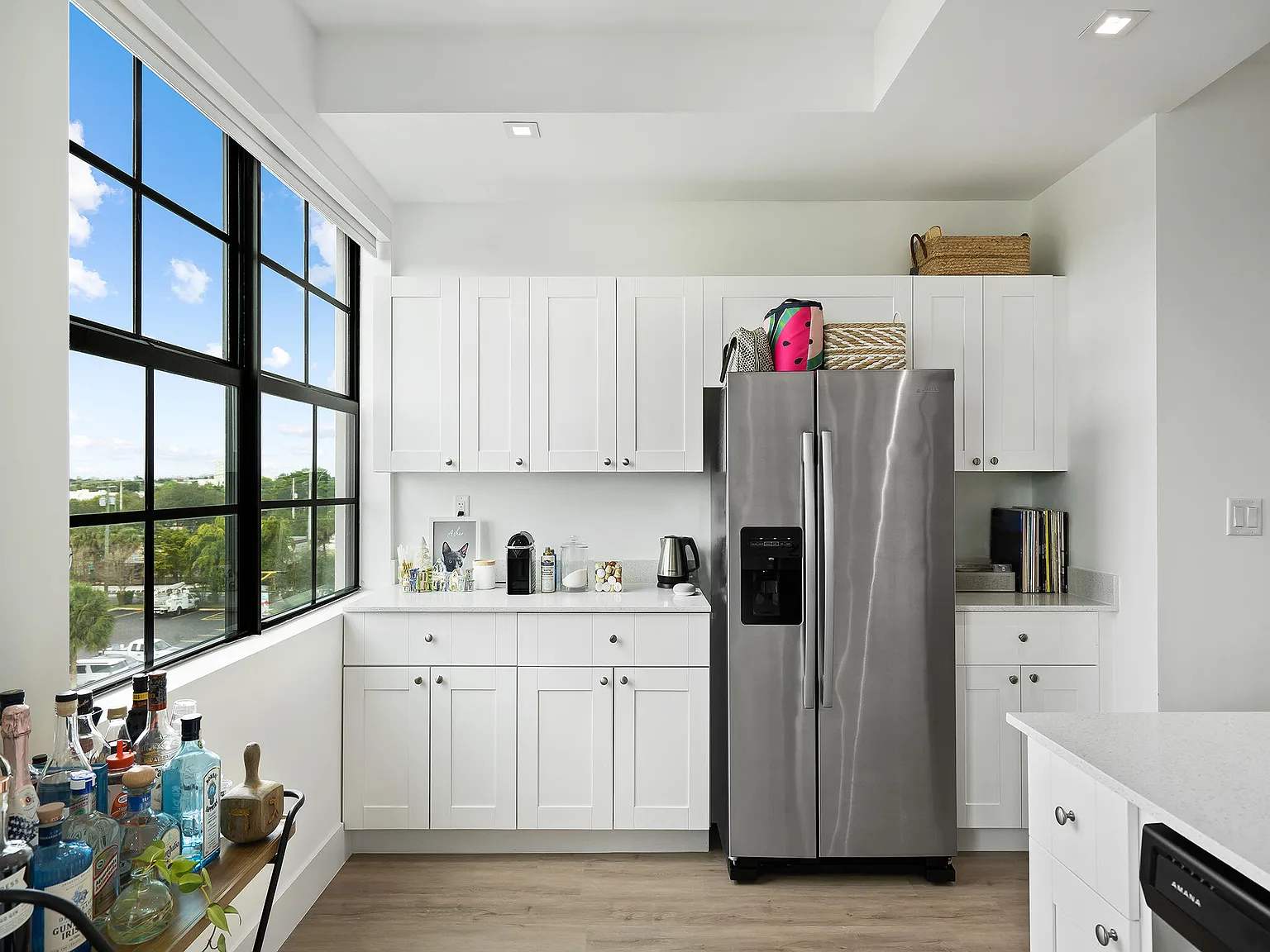 1 bed, 1.0 bath, 681 sqft, $2,250 — Photo 3