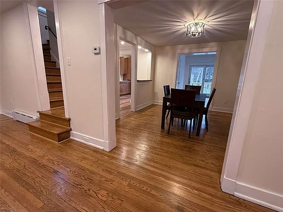 3rd image of 319 Carnegie Pl