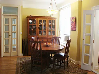 Rented by R New York