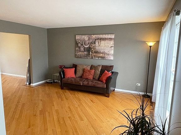 4th image of 16905 Arbor Creek Dr