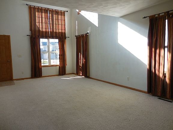 5th image of 8625 Jeffrey Way
