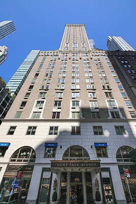 Sold by Compass | media 10