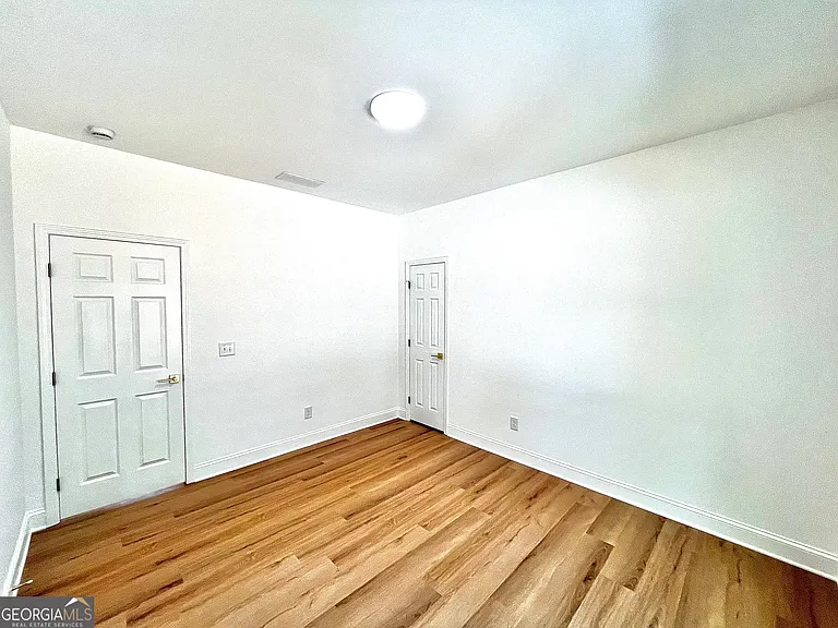 204 Custer Cir — Photo 17