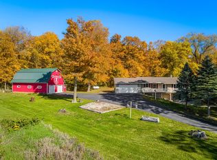 17097 Goodrich Rd, Durand, IL 61024