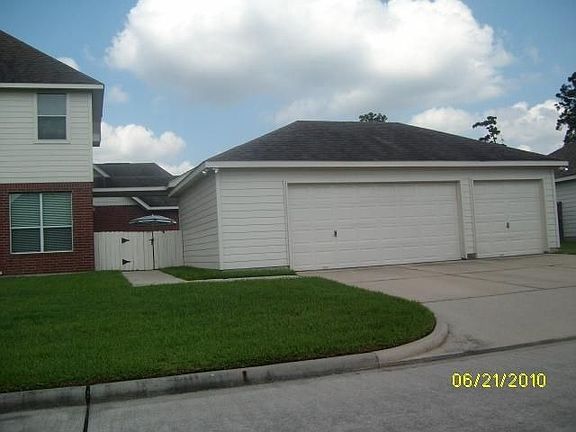 3rd image of 7027 Wild Violet Dr