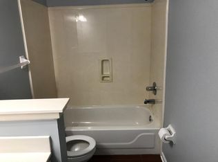 10071 E Woodland Pine Cv, Arlington, TN 38002