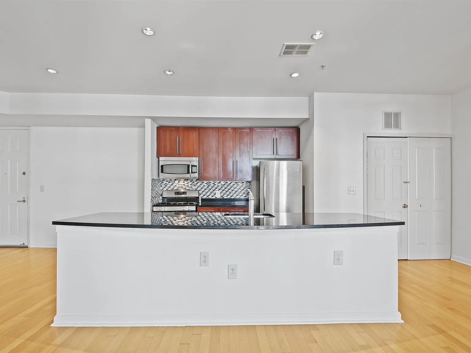 Upper Grand — Photo 2