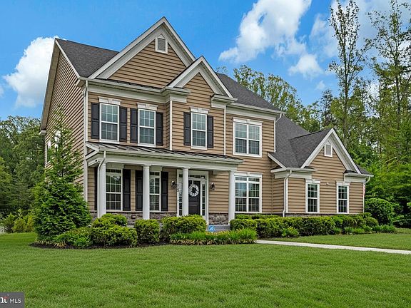 2nd image of 15 Sweet William Dr