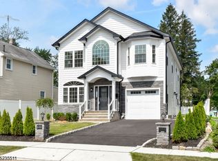 648 W Broad St, Westfield, NJ 07090