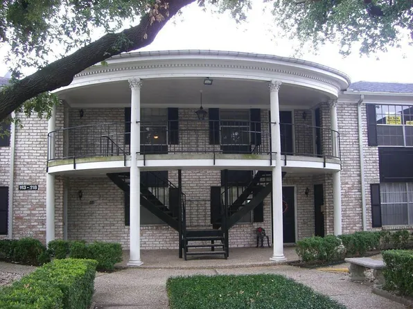 7900 Westheimer Rd APT 137, Houston, TX 77063