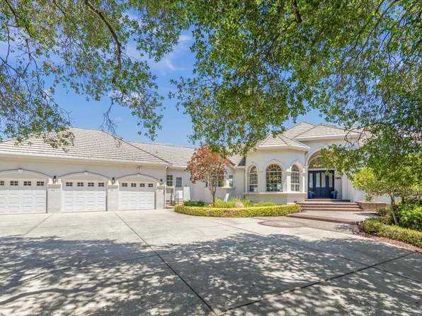 8710 Wild Iris Dr, Gilroy, CA 95020